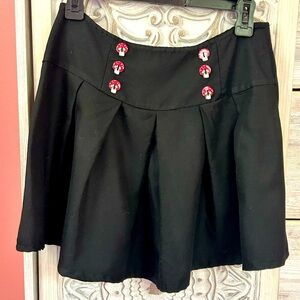 Hot topic retro psychedelic grunge black pleated mini skirt mushroom buttons MED
